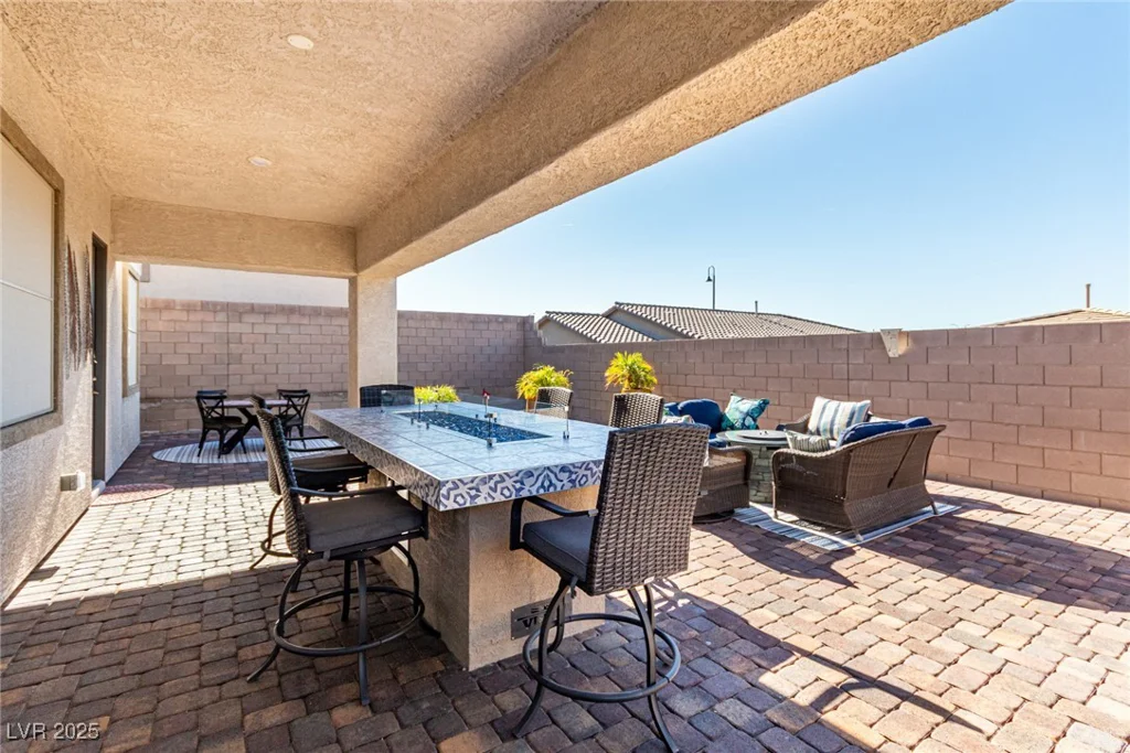 685 Sunray Park, Henderson, NV 89011