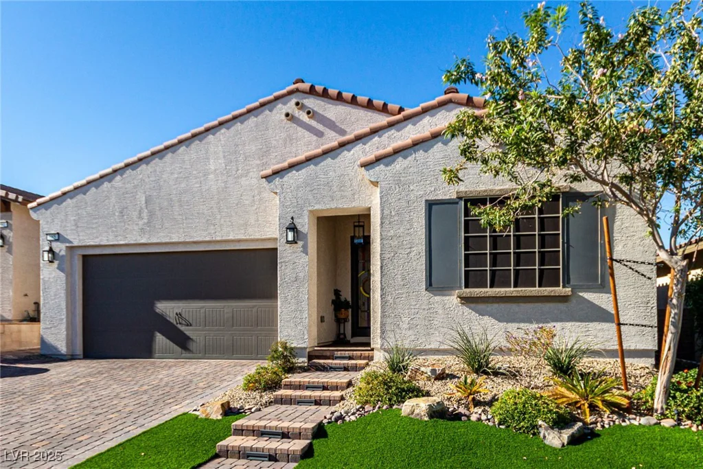 685 Sunray Park, Henderson, NV 89011