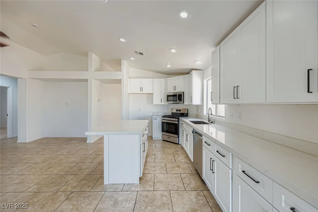 1014 Havenworth, Las Vegas, NV 89123