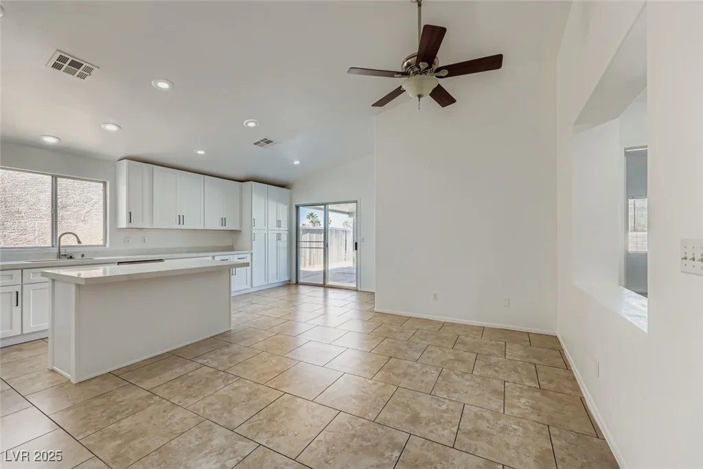 1014 Havenworth, Las Vegas, NV 89123