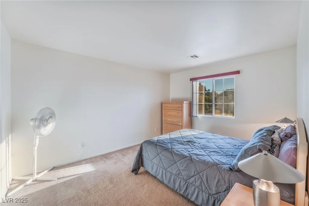 6738 Cinnabar Coast, North Las Vegas, NV 89084