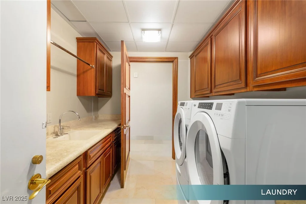 9103 Alta, Las Vegas, NV 89145