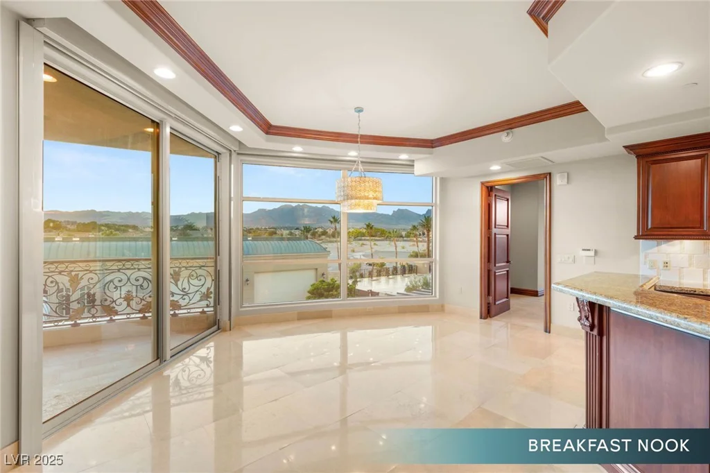 9103 Alta, Las Vegas, NV 89145