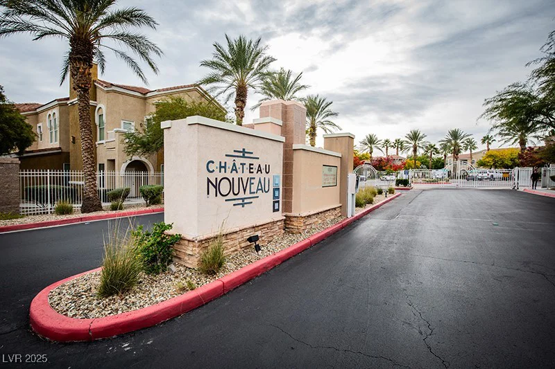 10001 Peace, Las Vegas, NV 89147