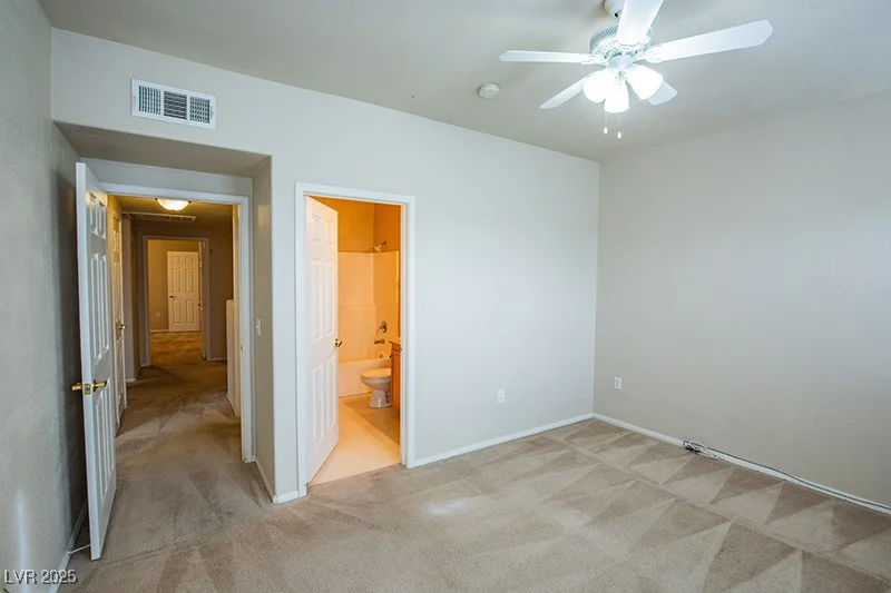 10001 Peace, Las Vegas, NV 89147