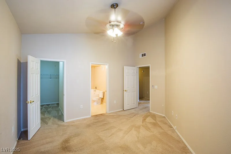 10001 Peace, Las Vegas, NV 89147