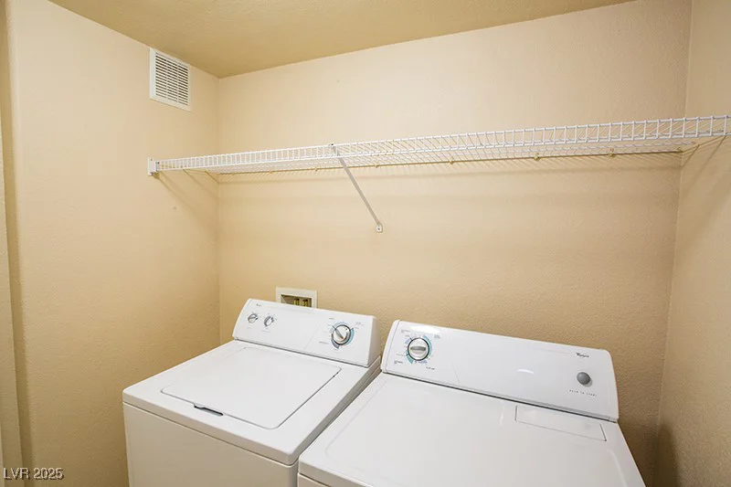 10001 Peace, Las Vegas, NV 89147