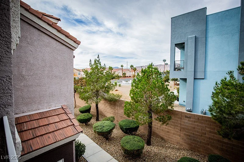 10001 Peace, Las Vegas, NV 89147