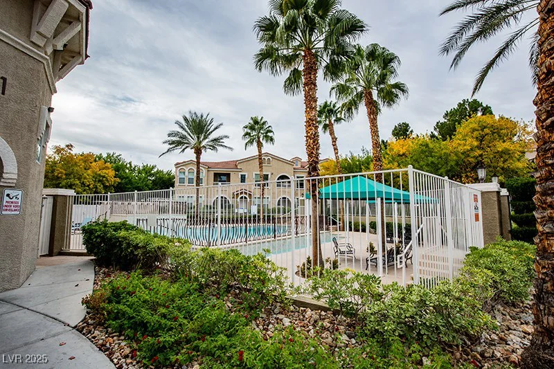 10001 Peace, Las Vegas, NV 89147