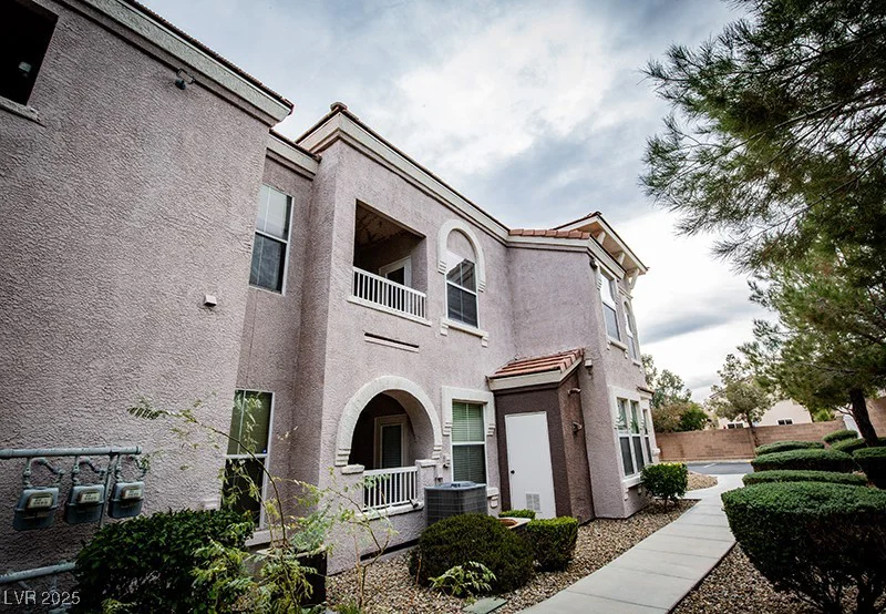 10001 Peace, Las Vegas, NV 89147