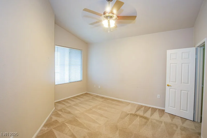 10001 Peace, Las Vegas, NV 89147