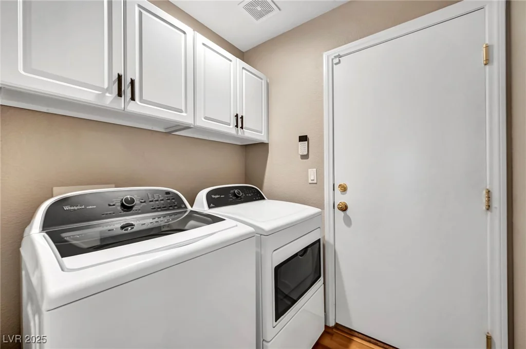 2569 Wiltshire, Henderson, NV 89052