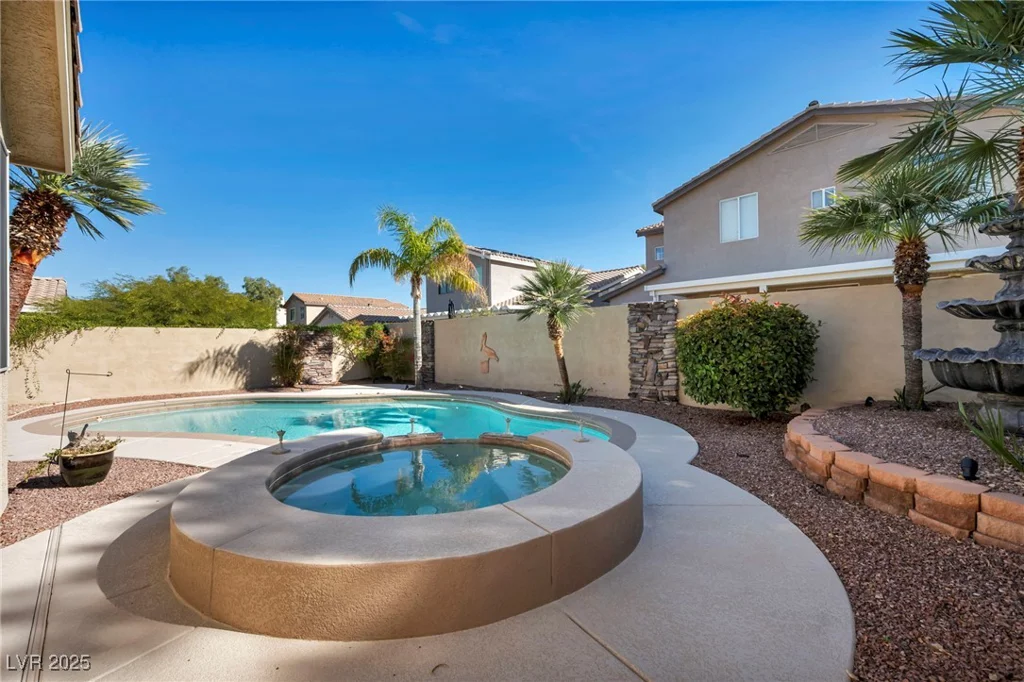 2569 Wiltshire, Henderson, NV 89052