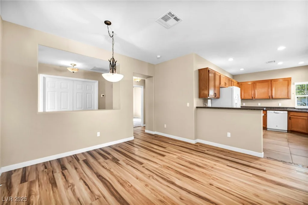 2569 Wiltshire, Henderson, NV 89052