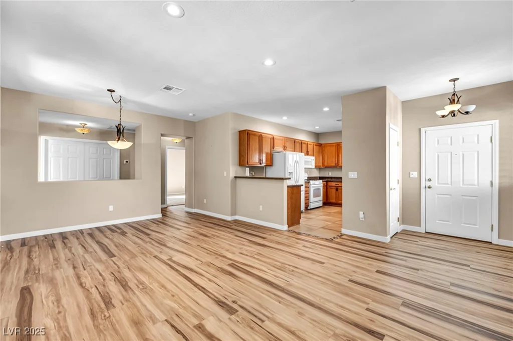 2569 Wiltshire, Henderson, NV 89052