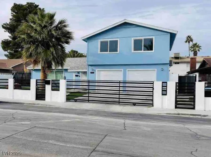 4042 Avonwood, Las Vegas, NV 89121
