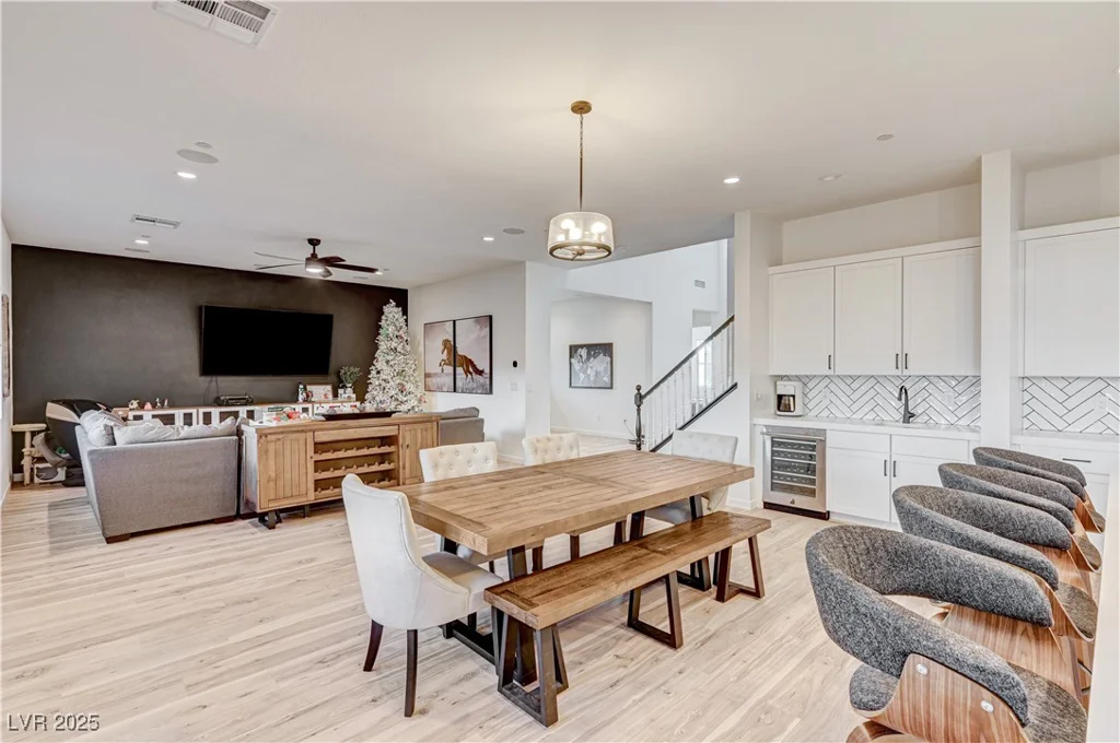 10136 Sequoia Glen, Las Vegas, NV 89166