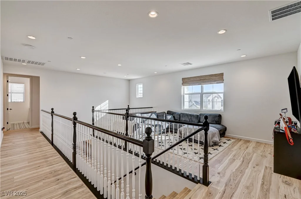 10136 Sequoia Glen, Las Vegas, NV 89166