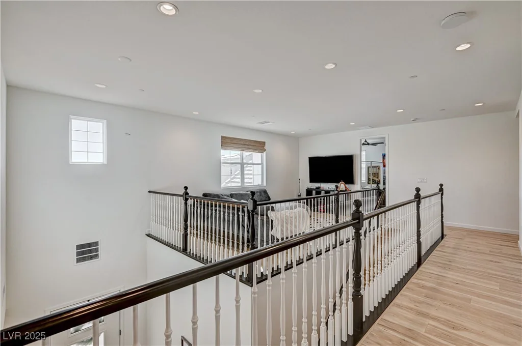 10136 Sequoia Glen, Las Vegas, NV 89166