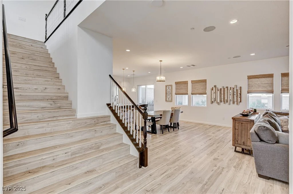 10136 Sequoia Glen, Las Vegas, NV 89166