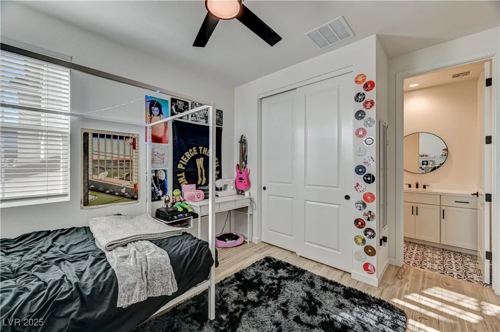 10136 Sequoia Glen, Las Vegas, NV 89166