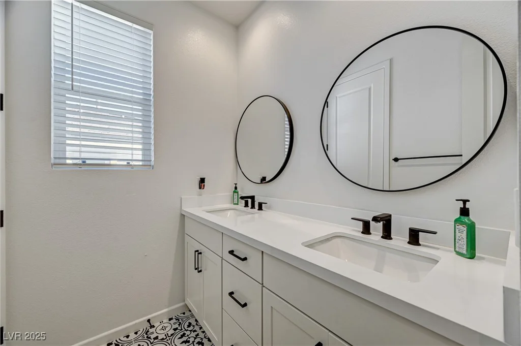 10136 Sequoia Glen, Las Vegas, NV 89166