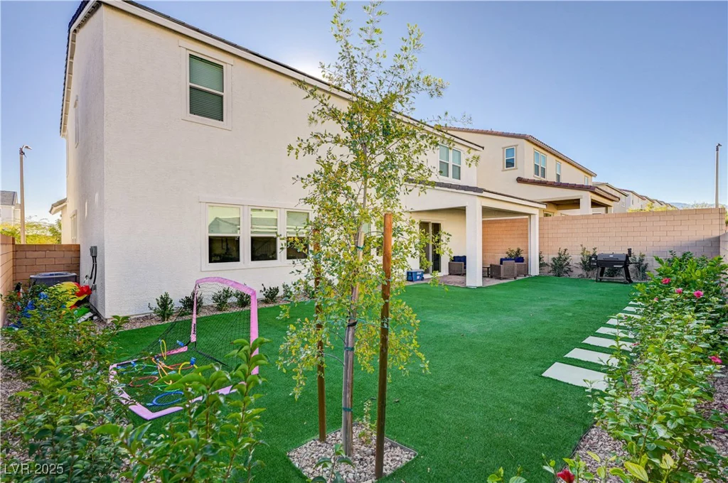10136 Sequoia Glen, Las Vegas, NV 89166