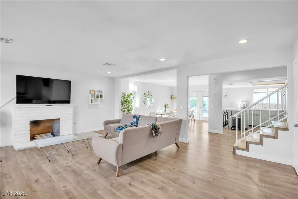 3153 Elmrock, Las Vegas, NV 89121