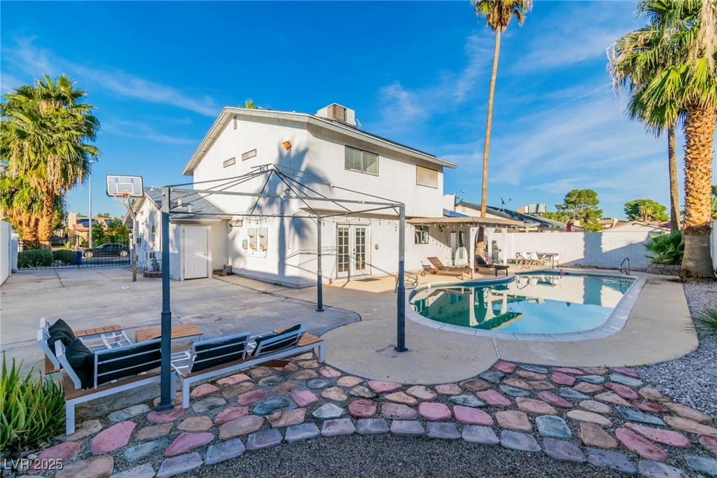 3153 Elmrock, Las Vegas, NV 89121