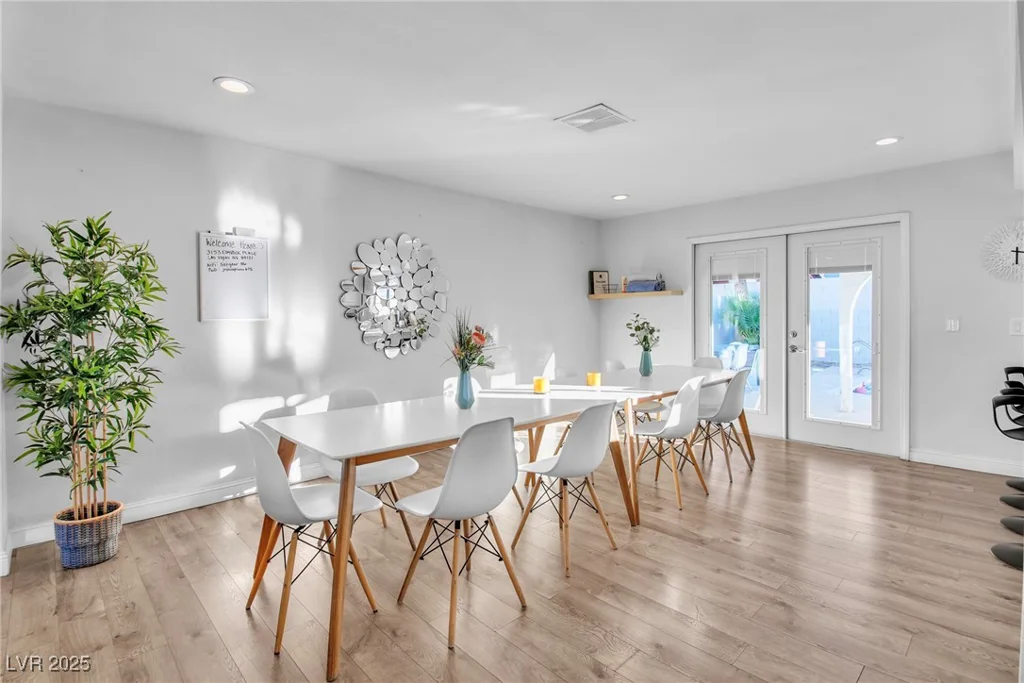 3153 Elmrock, Las Vegas, NV 89121