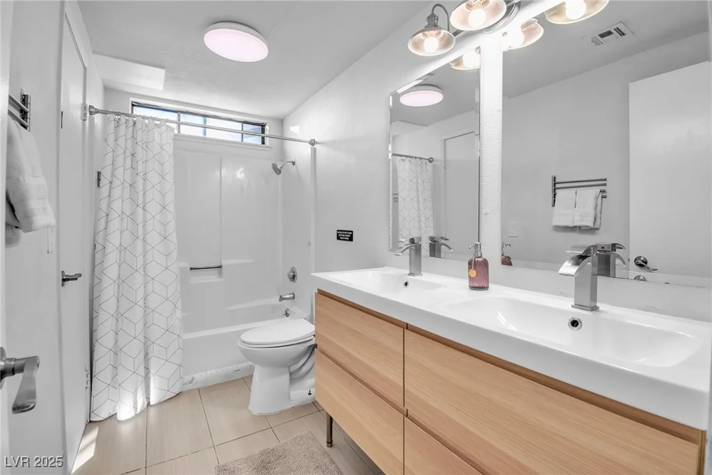 3153 Elmrock, Las Vegas, NV 89121