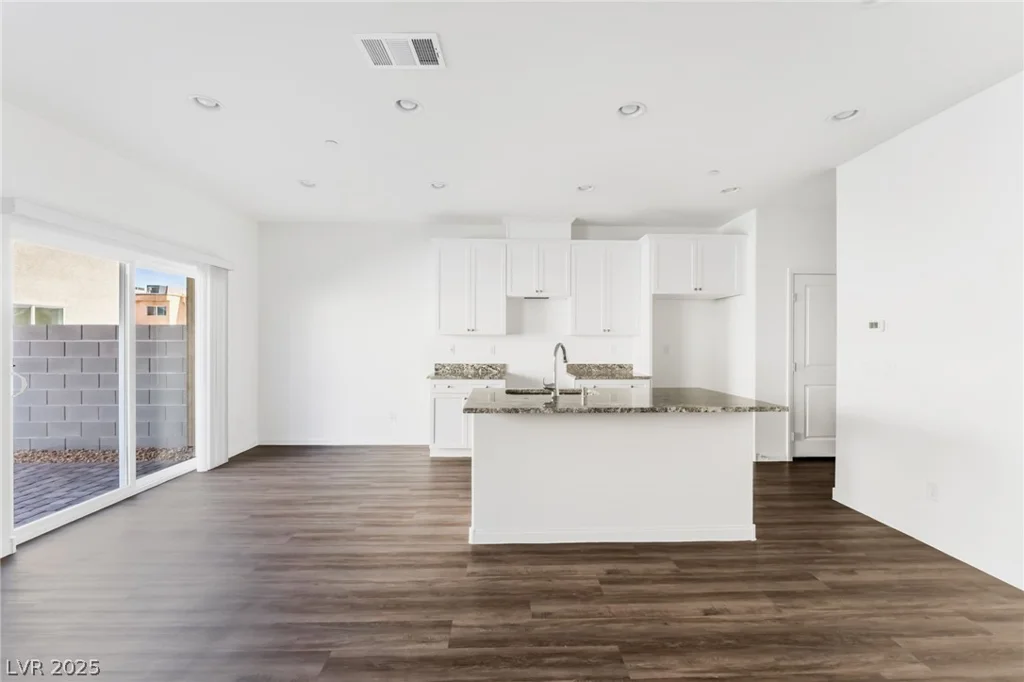 1486 Stellar Summit, Las Vegas, NV 89110