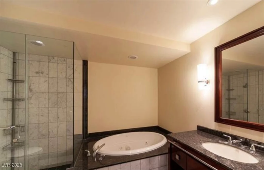 2700 Las Vegas, Las Vegas, NV 89109