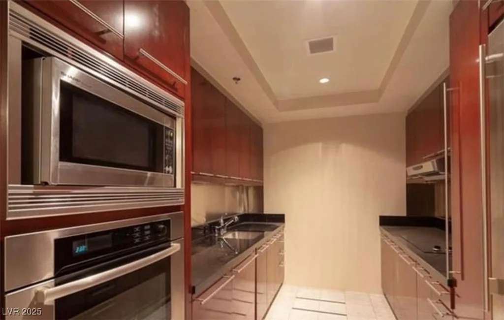 2700 Las Vegas, Las Vegas, NV 89109