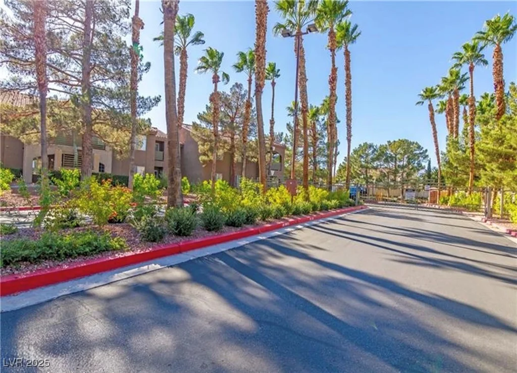 2100 Jetty Rock, Las Vegas, NV 89128