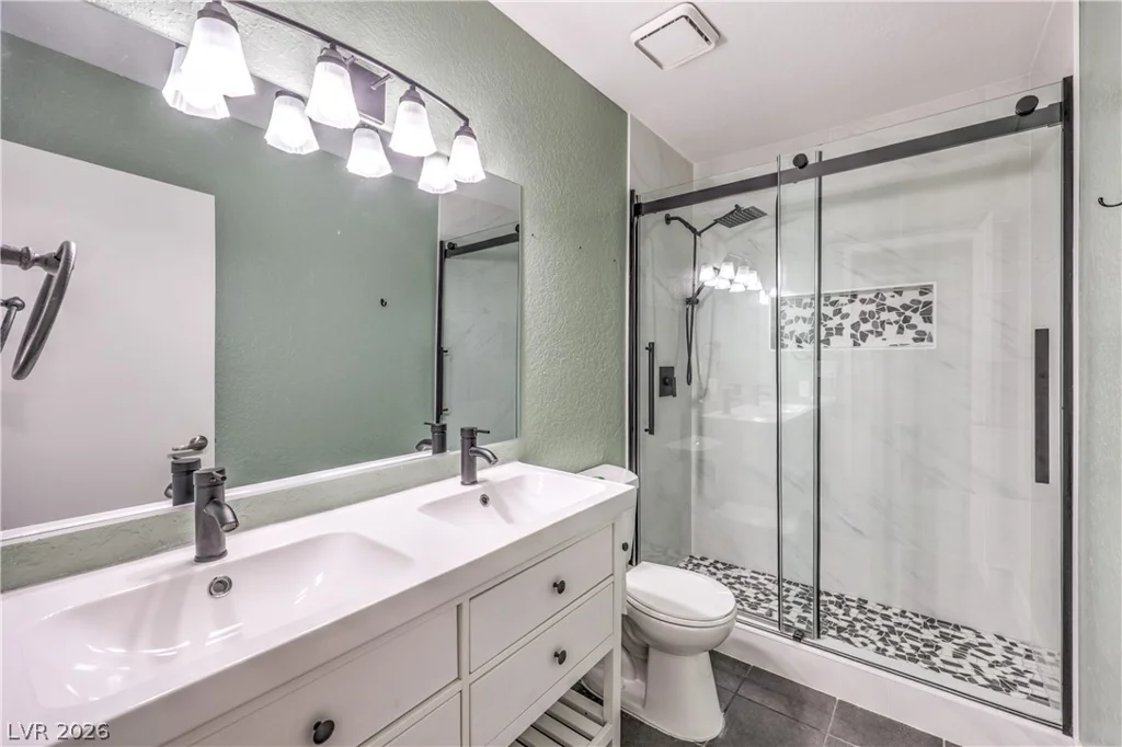 7753 Cherry River, Las Vegas, NV 89145