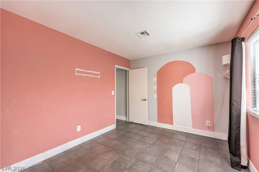 7753 Cherry River, Las Vegas, NV 89145