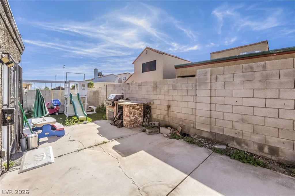 7753 Cherry River, Las Vegas, NV 89145