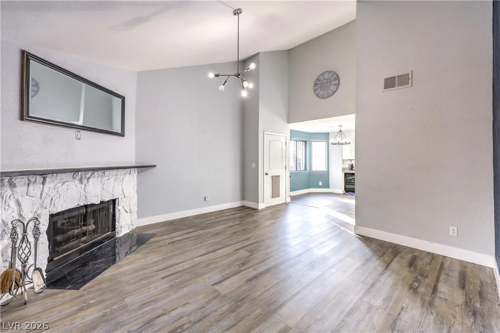 7753 Cherry River, Las Vegas, NV 89145