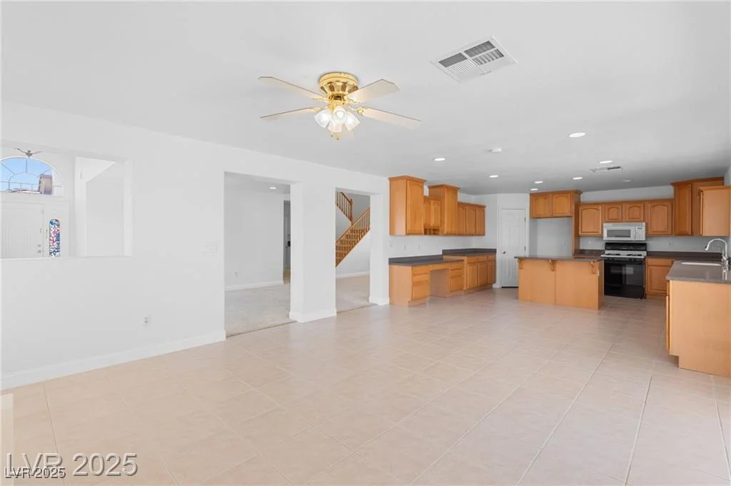 5396 Valley Wells, Las Vegas, NV 89113