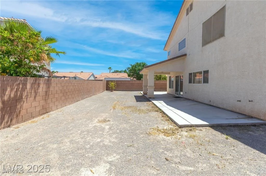 5396 Valley Wells, Las Vegas, NV 89113