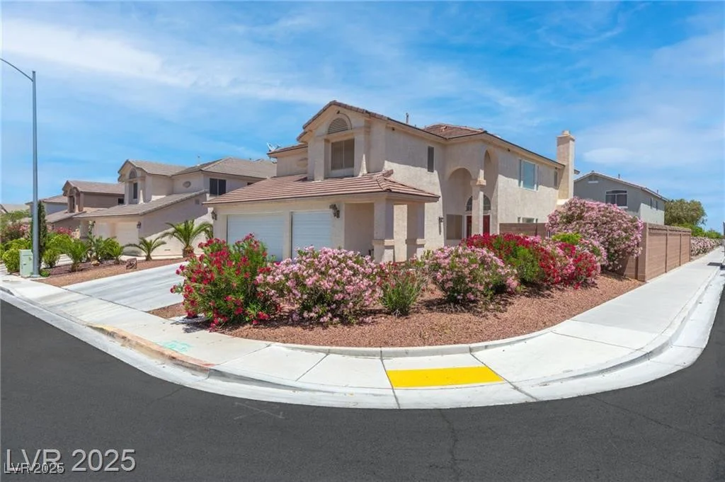 5396 Valley Wells, Las Vegas, NV 89113