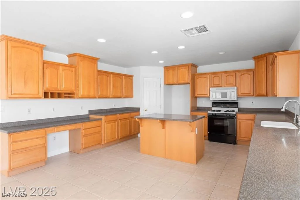 5396 Valley Wells, Las Vegas, NV 89113