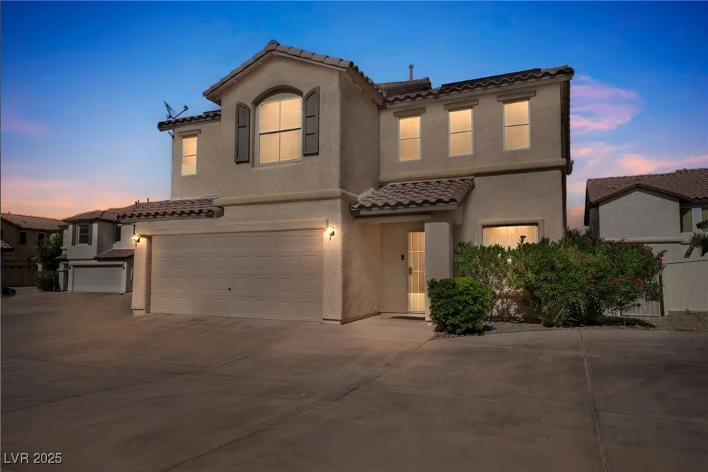 9053 Starling Wing, Las Vegas, NV 89143