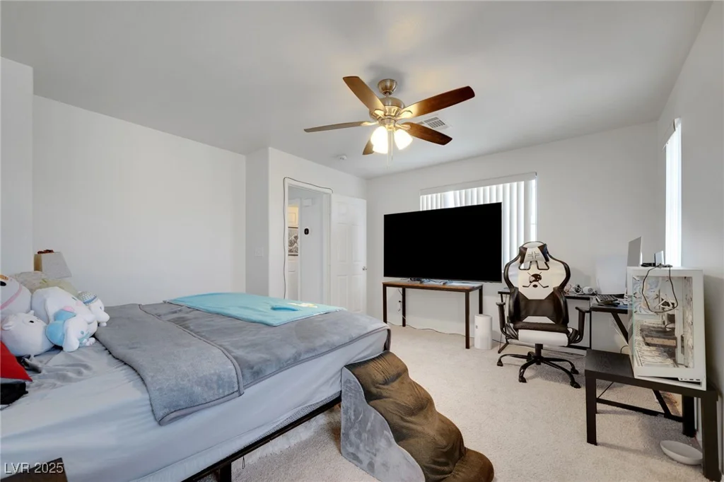 9053 Starling Wing, Las Vegas, NV 89143