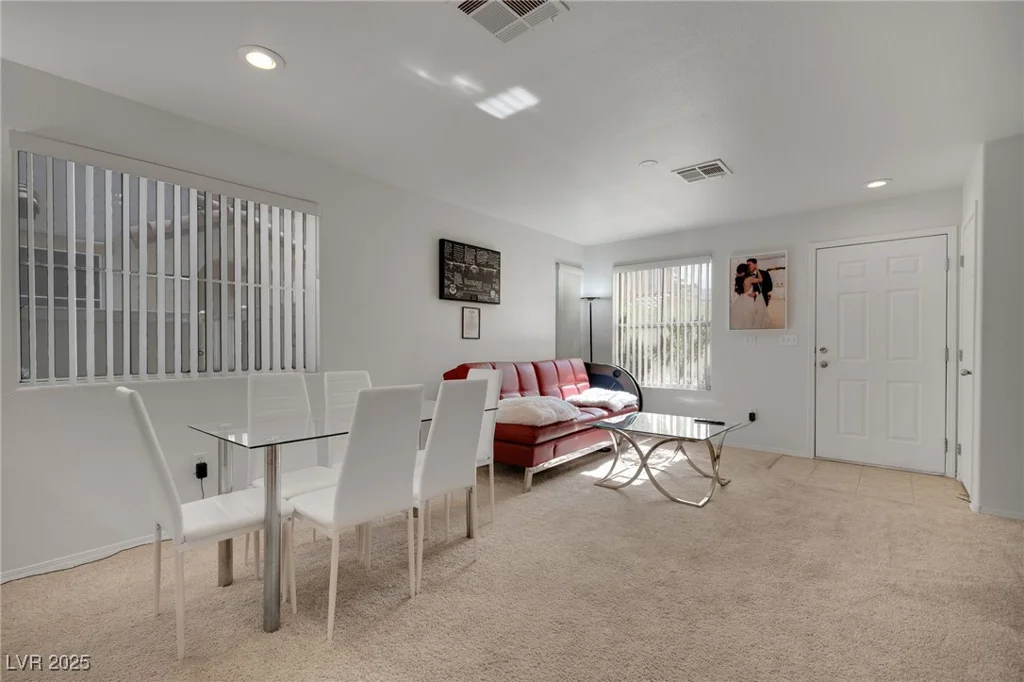 9053 Starling Wing, Las Vegas, NV 89143