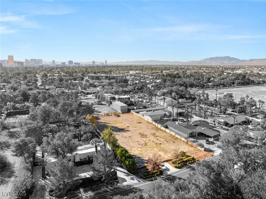 2715 Alta, Las Vegas, NV 89107