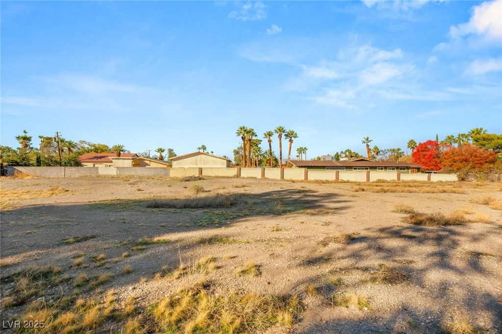 2715 Alta, Las Vegas, NV 89107
