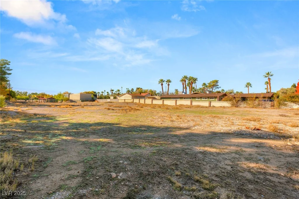 2715 Alta, Las Vegas, NV 89107