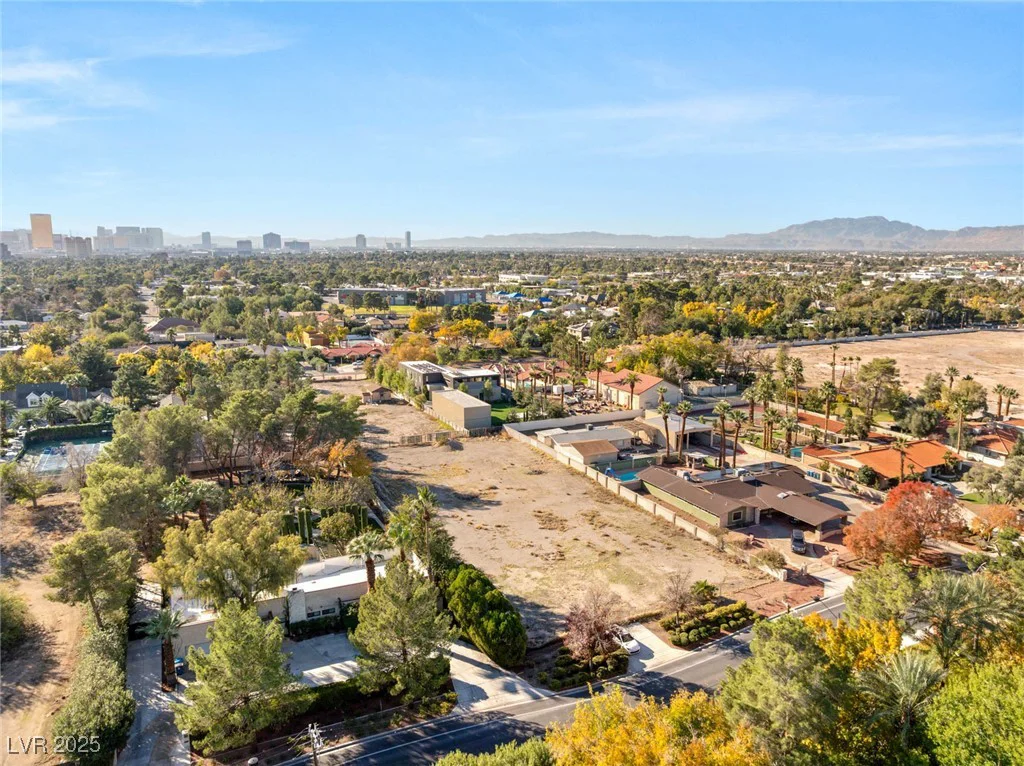 2715 Alta, Las Vegas, NV 89107